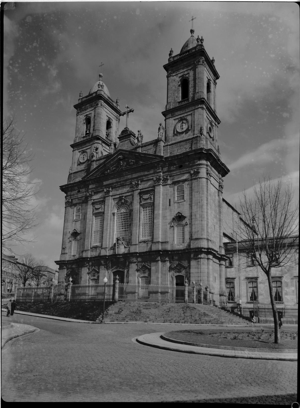 Igreja de Nossa Senhora da Lapa : fachada principal