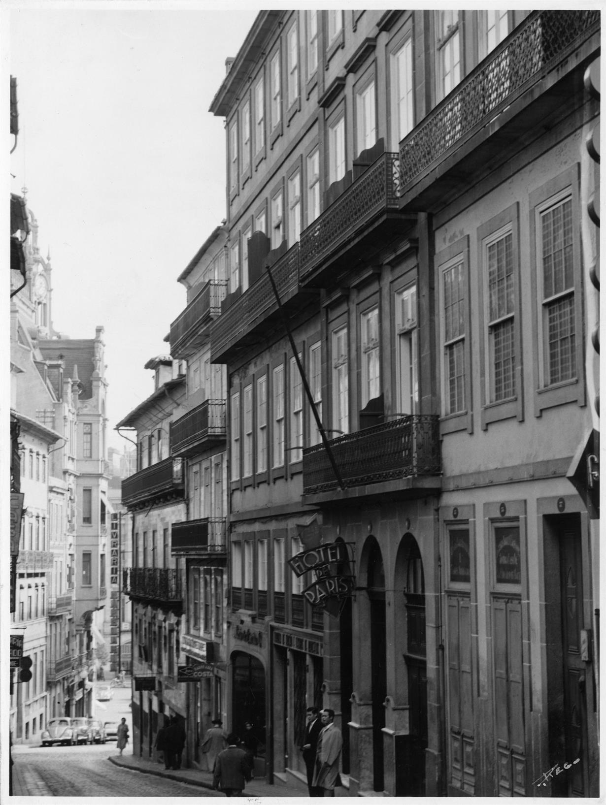 Casas do Porto : século XIV ao XIX : rua da Fábrica, 1 a 35 : século XVIII e XIX