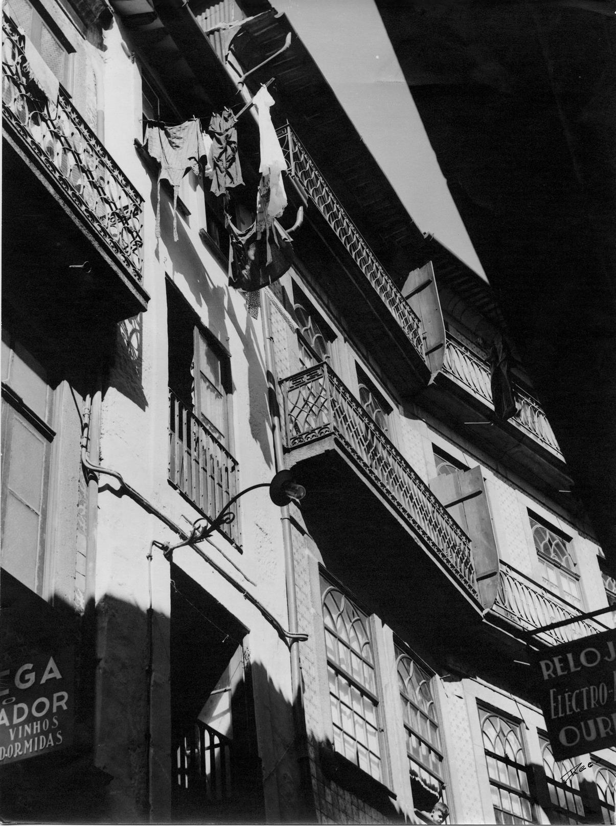 Casas do Porto : século XIV ao XIX : rua do Cimo de Vila, 133 : século XIX