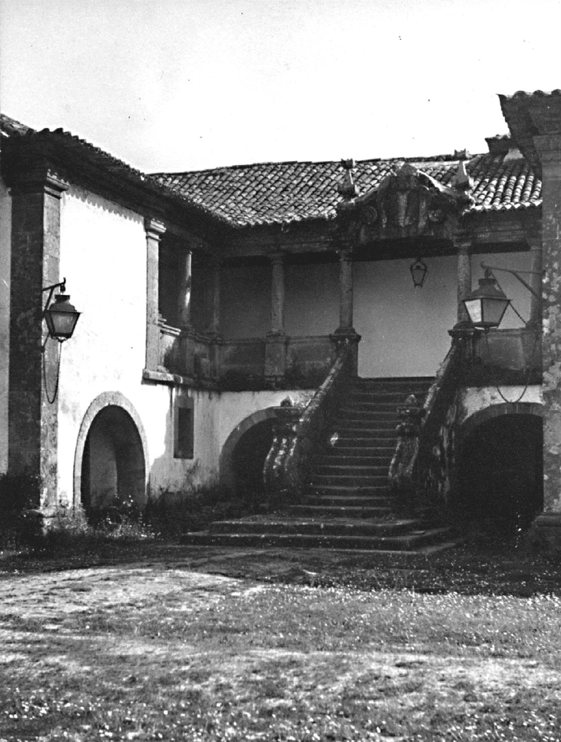 Lanheses : concelho de Viana do Castelo : entrada [do Paço]
