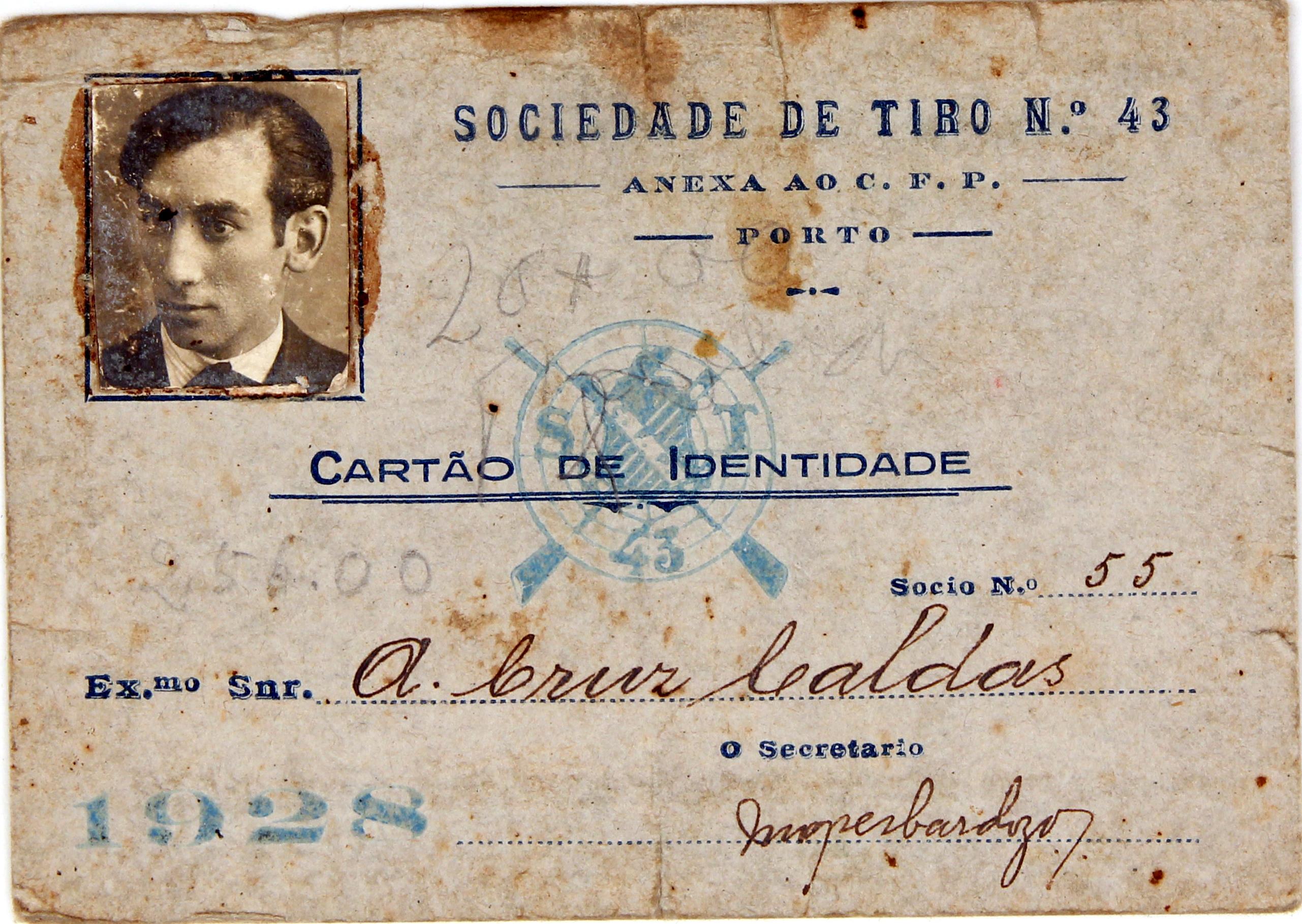 Cruz Caldas (2) : 1928-1946 : Sociedade de Tiro : cartão de identidade