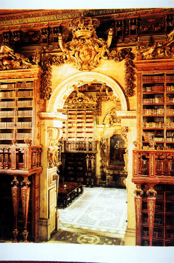 Nicolau Nasoni : um artista italiano no Porto : A Biblioteca da Universidade de Coimbra