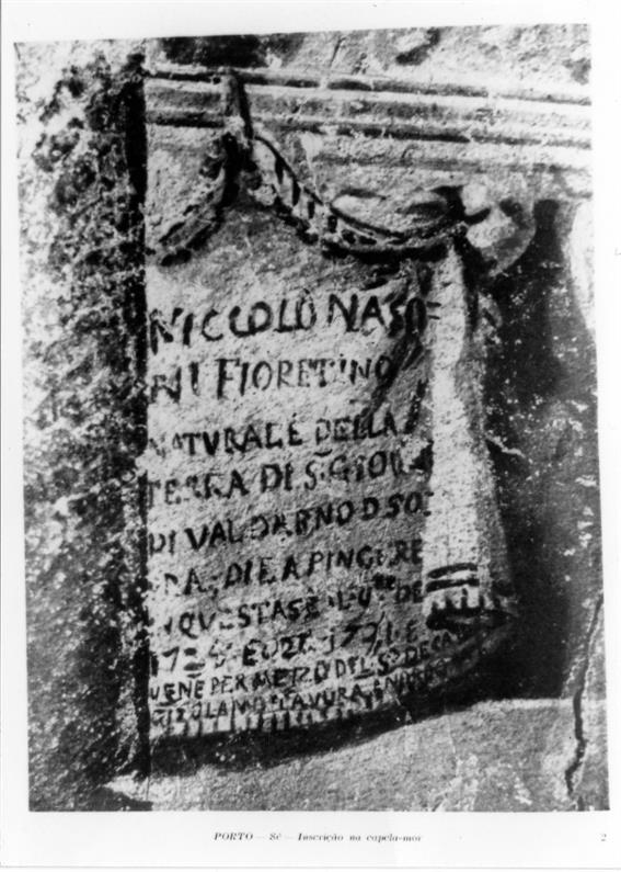 Nicolau Nasoni : um artista italiano no Porto : inscrição de Nicolau Nasoni na capela-mor da Sé do Porto