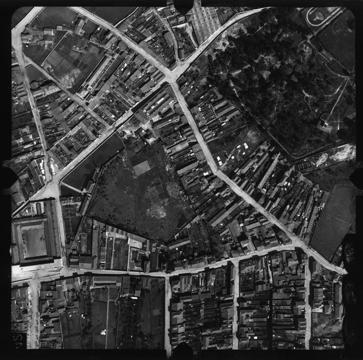 [Fotografia aérea da cidade do Porto : 1939-1940 : fiada 17A, n.º 438]