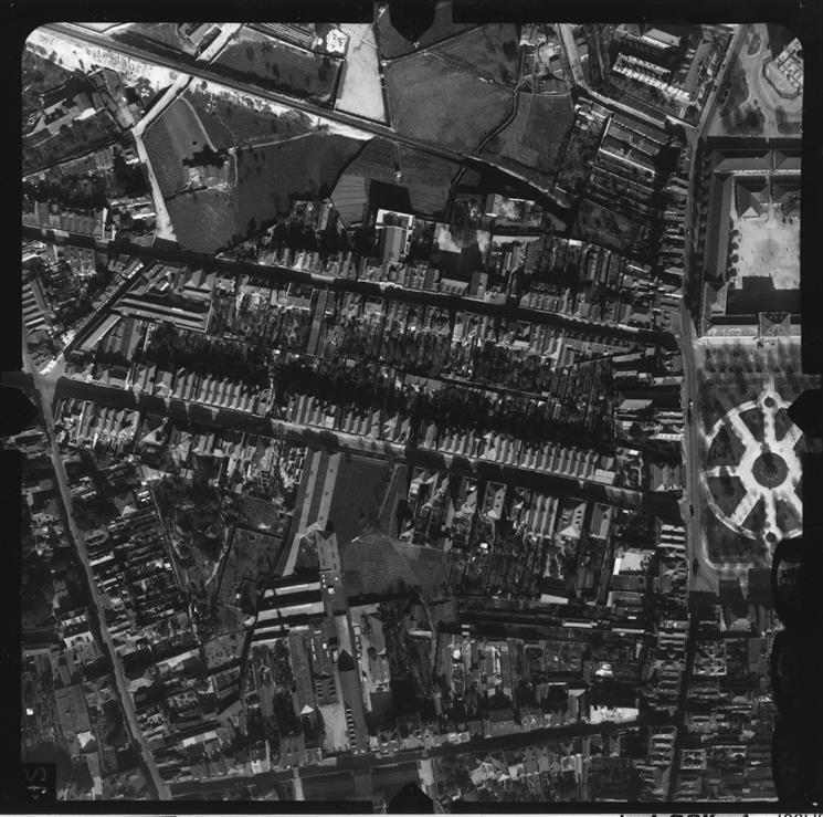 [Fotografia aérea da cidade do Porto : 1939-1940 : fiada 18A, n.º 383]