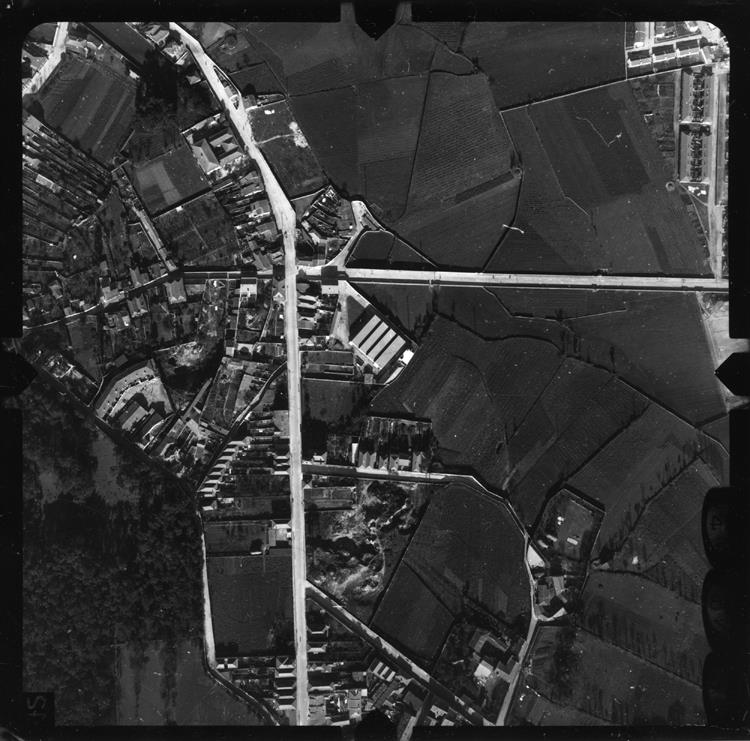 [Fotografia aérea da cidade do Porto : 1939-1940 : fiada 21, n.º 483]