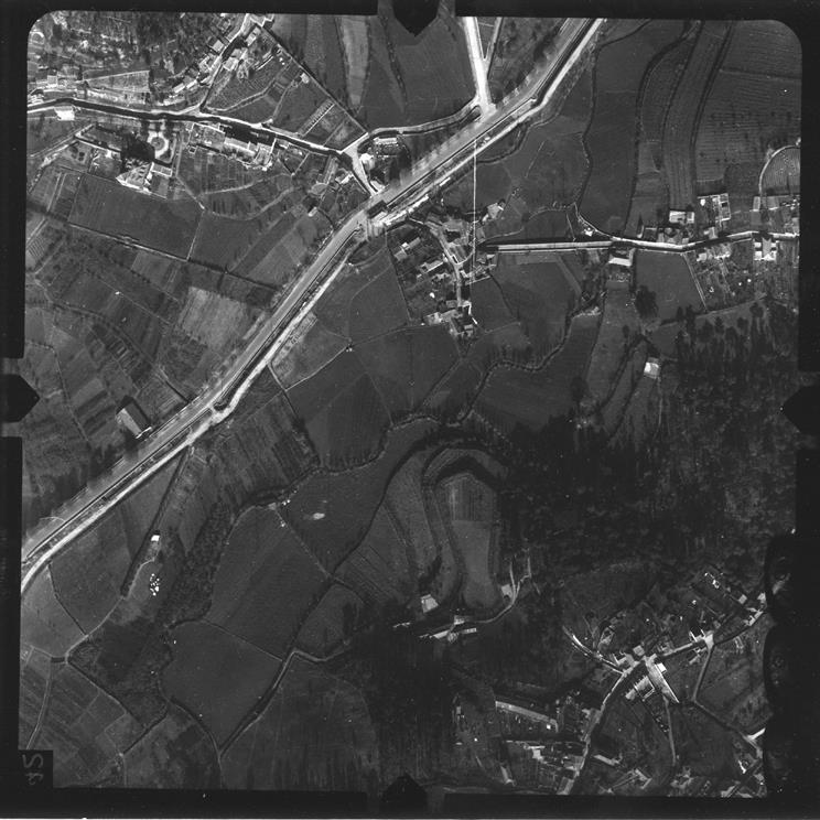 [Fotografia aérea da cidade do Porto : 1939-1940 : fiada 27, n.º 658]
