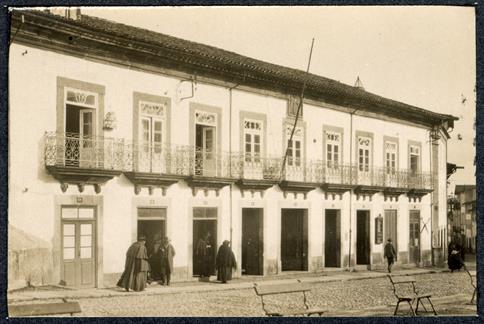 Bragança : Casa [dos Calaínhos]