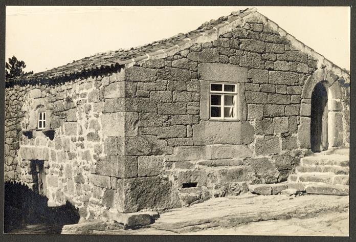 Mesquitela : concelho de Celorico da Beira : antiga Casa da Câmara