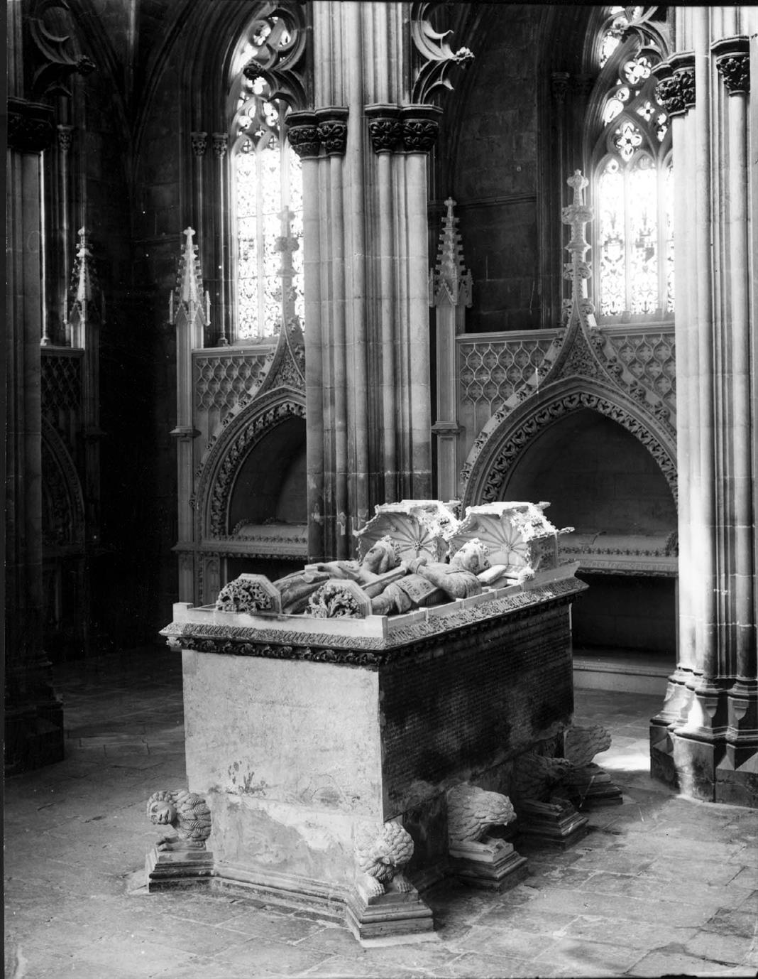 Túmulo de D. João I e de D. Filipa de Lencastre : capela e mausoléu do Fundador : Mosteiro da Batalha