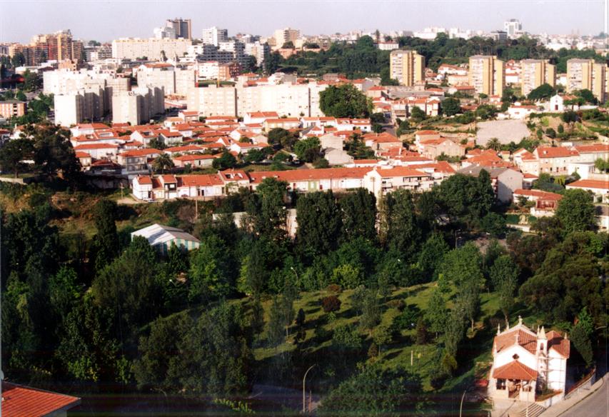 Vista panorãmica do Campo Alegre e Bairro do Aleixo tirada de uma Torre da Pasteleira