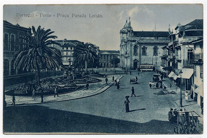 Portugal: Porto: Praça Parada Leitão