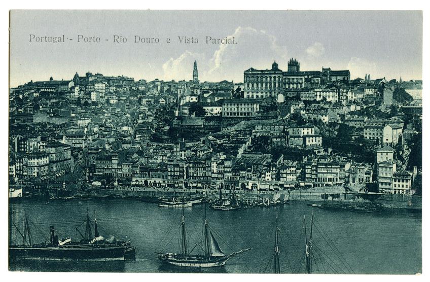 Portugal : Porto : Rio Douro e vista parcial