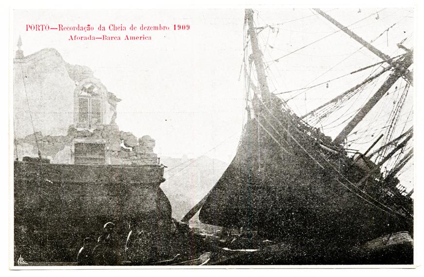 Porto : Recordação da Cheia de dezembro 1909: Aforada : Barca Americana
