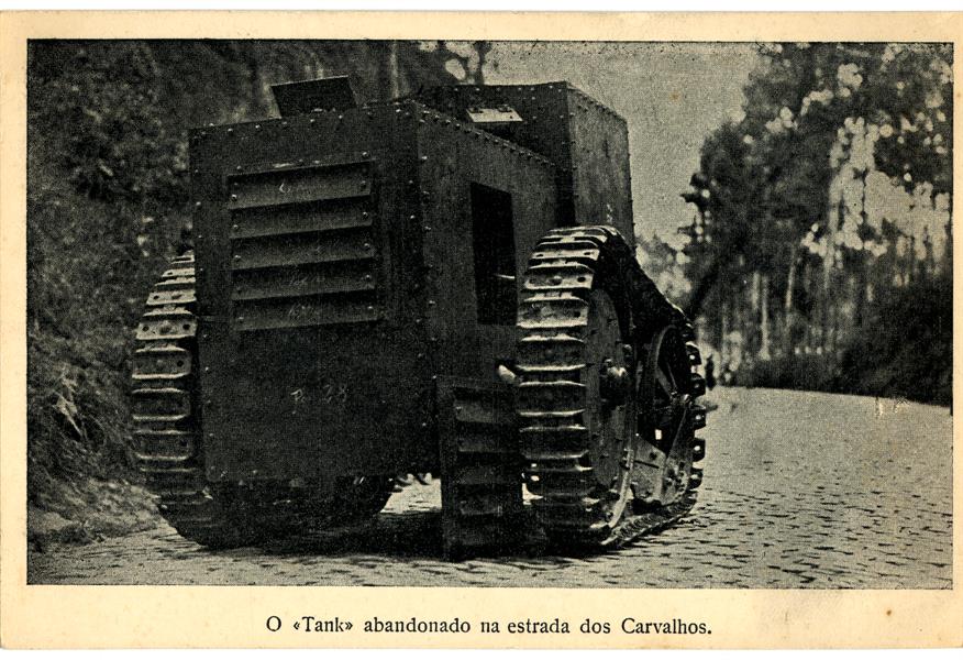 O Tank abandonado na estrada dos Carvalhos