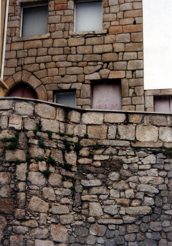 Casa medieval na Rua Nova da Alfândega