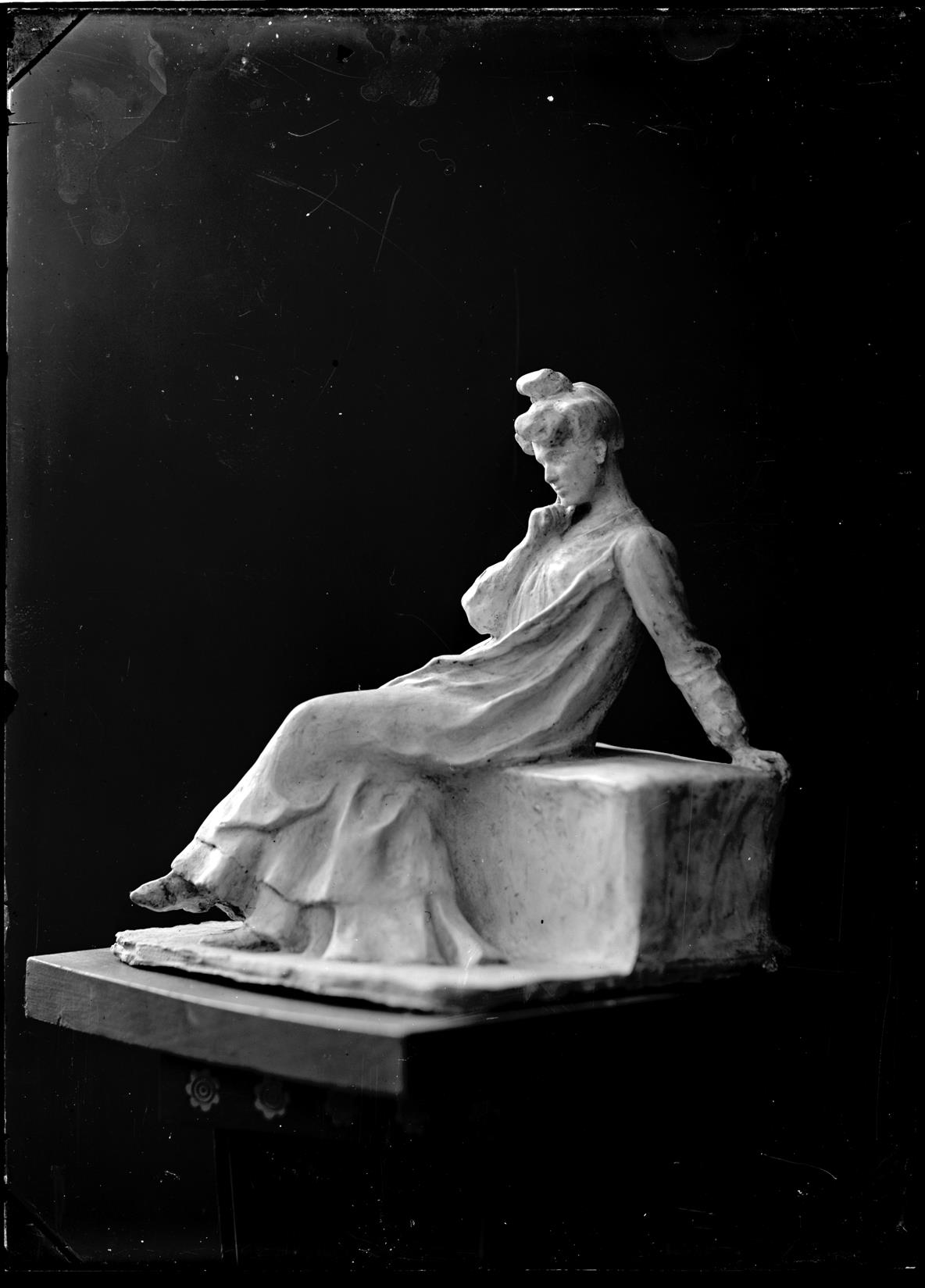 Estátua de mulher