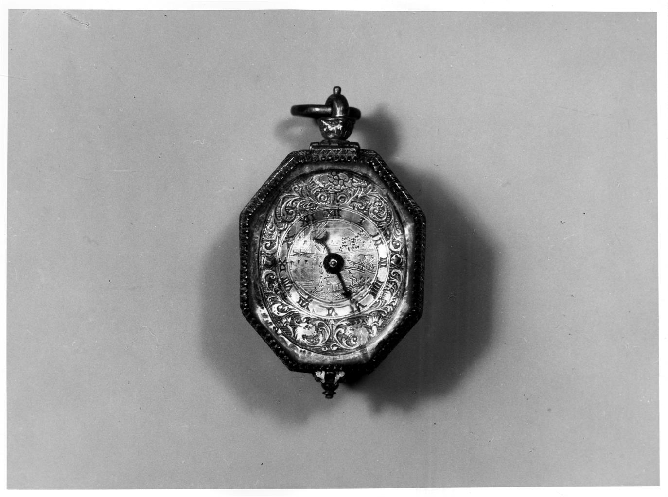 Relógios do séc. XVI ao XIX : relógio de bolso : caixa octogonal de cristal de rocha