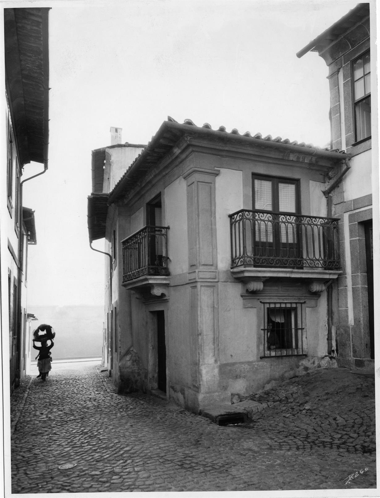 Casas do Porto : século XIV ao XIX : rua da Cerca, 7 : século XVII