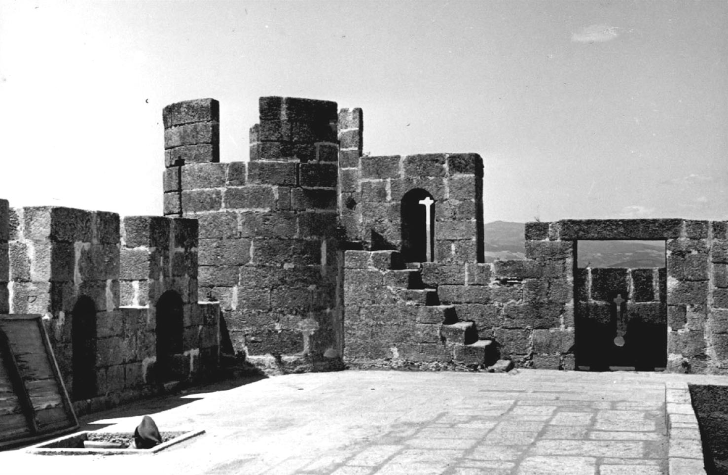 Bragança : pormenor da torre de menagem do castelo