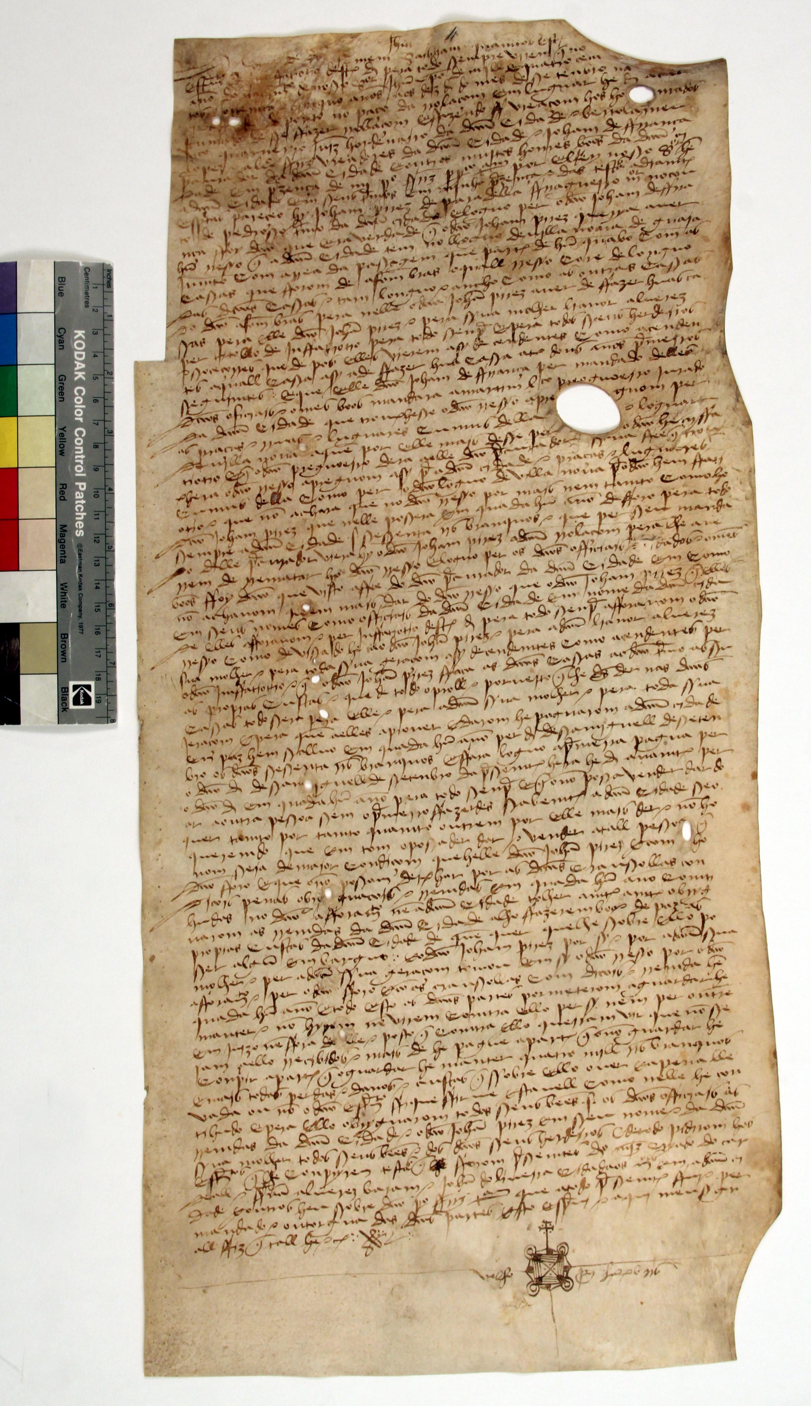 [Escritura de aforamento de um rossio, situada em Vila Nova de Gaia, que a Câmara do Porto fez a João Pires de Paradela e a sua mulher]