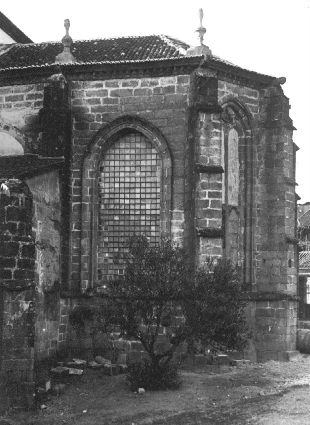 Guimarães : abside da Igreja [de São Francisco]