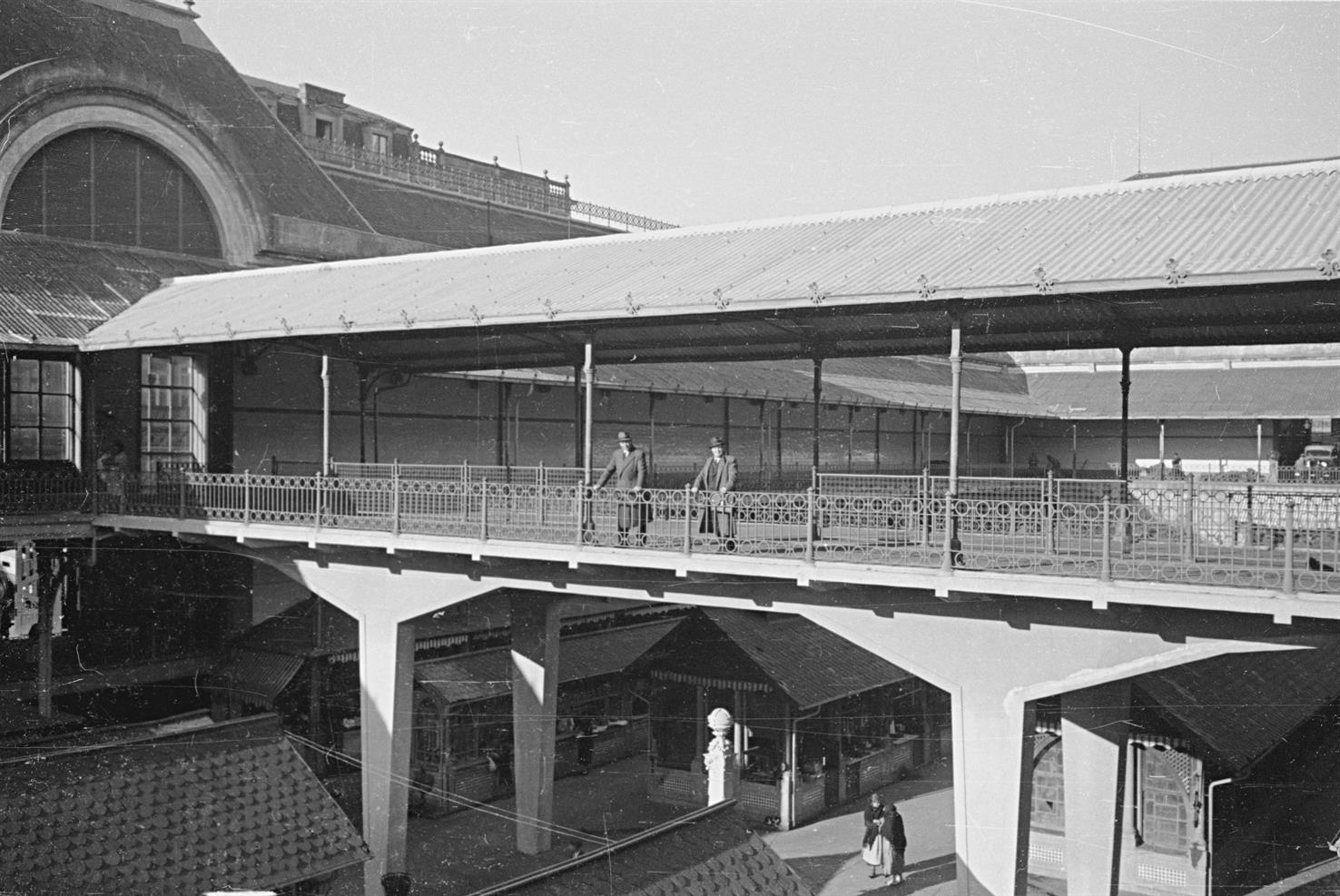 Porto : aspecto do Mercado do Bolhão