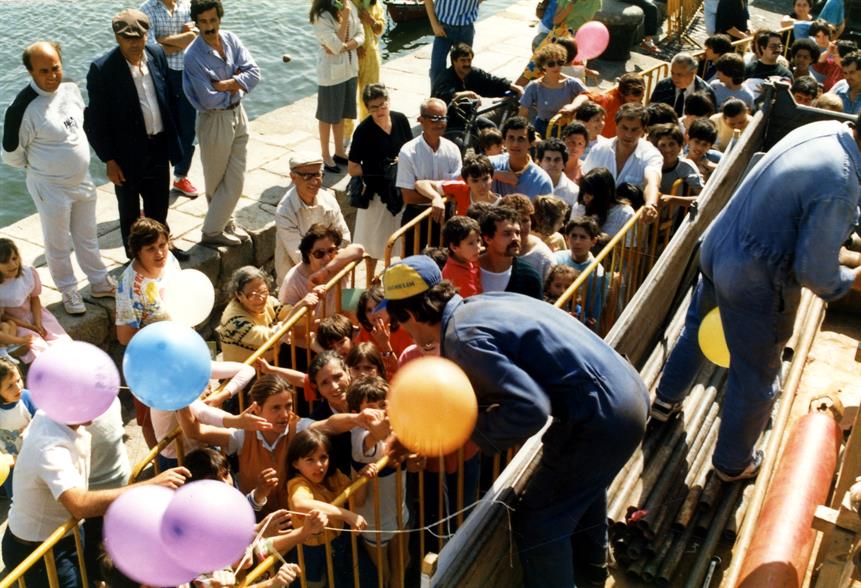 5º dia da limpeza : festejos na praça da Ribeira