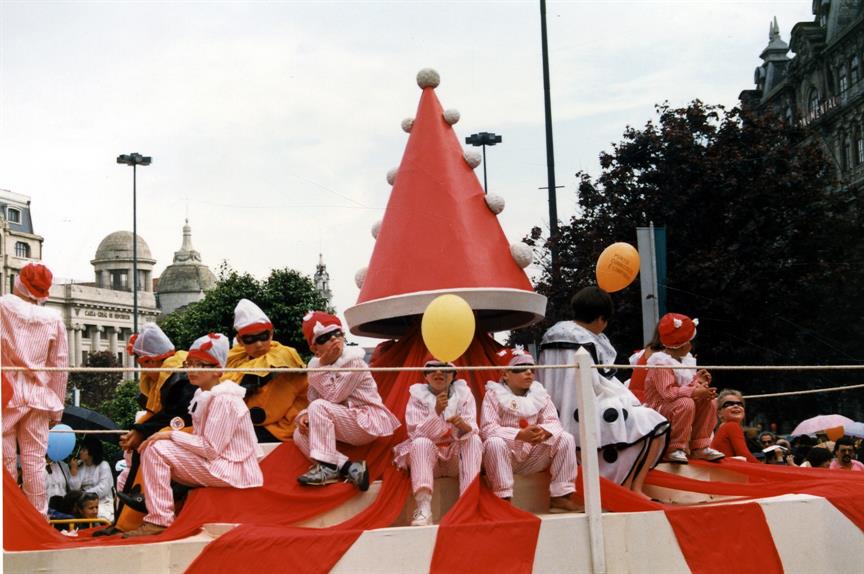 6º dia da limpeza : desfile