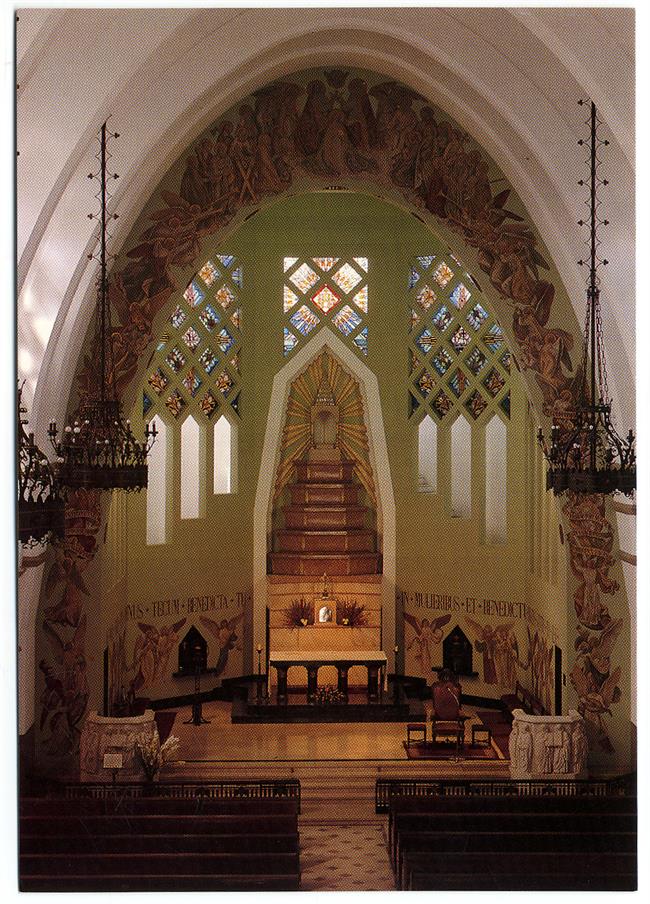 Igreja da Senhora da Conceição (1938-1947) : vista do interior : capela mor