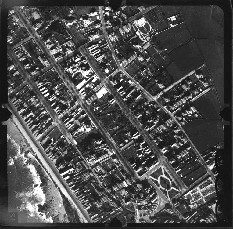 [Fotografia aérea da cidade do Porto : 1939-1940 : fiada 4, n.º 996]