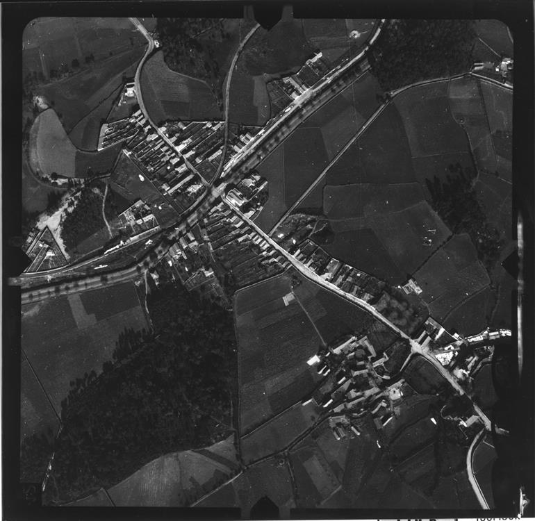 [Fotografia aérea da cidade do Porto : 1939-1940 : fiada 5, n.º 022]