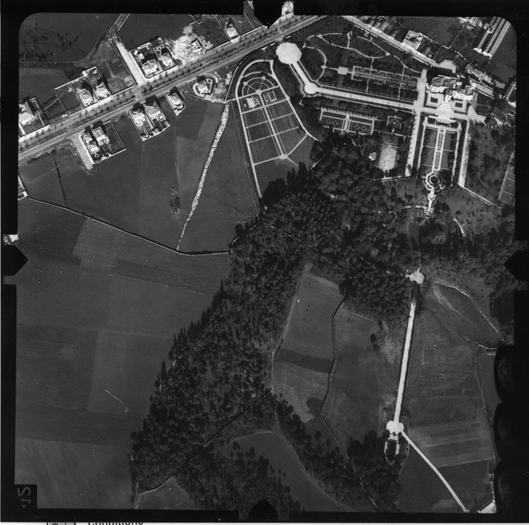[Fotografia aérea da cidade do Porto : 1939-1940 : fiada 8, n.º 085]