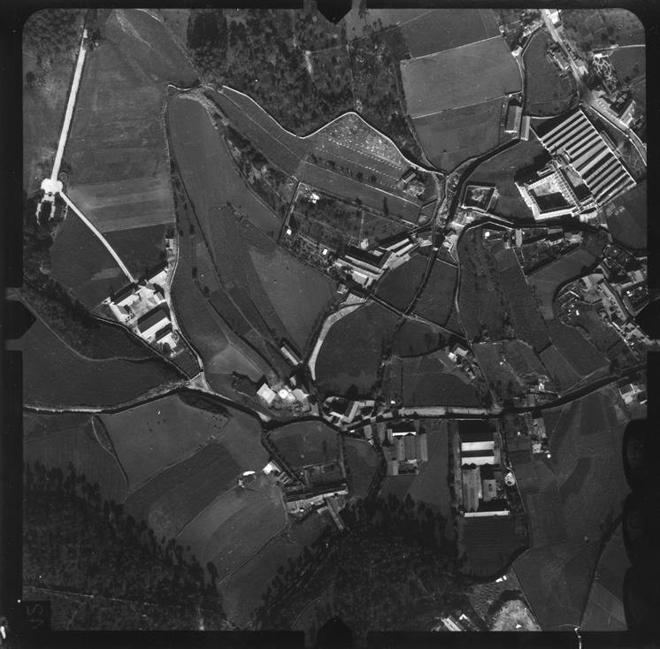 [Fotografia aérea da cidade do Porto : 1939-1940 : fiada 9, n.º 107]