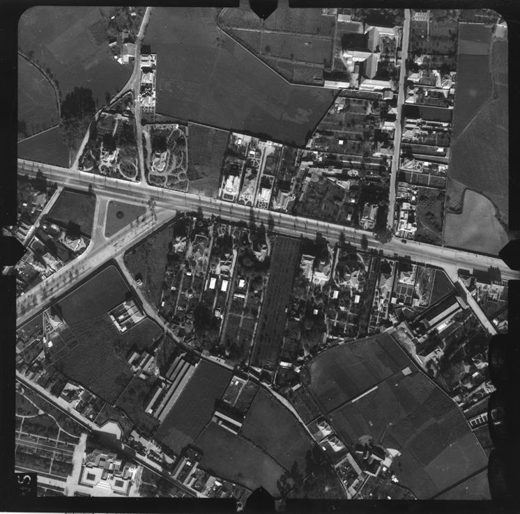 [Fotografia aérea da cidade do Porto : 1939-1940 : fiada 9, n.º 111]