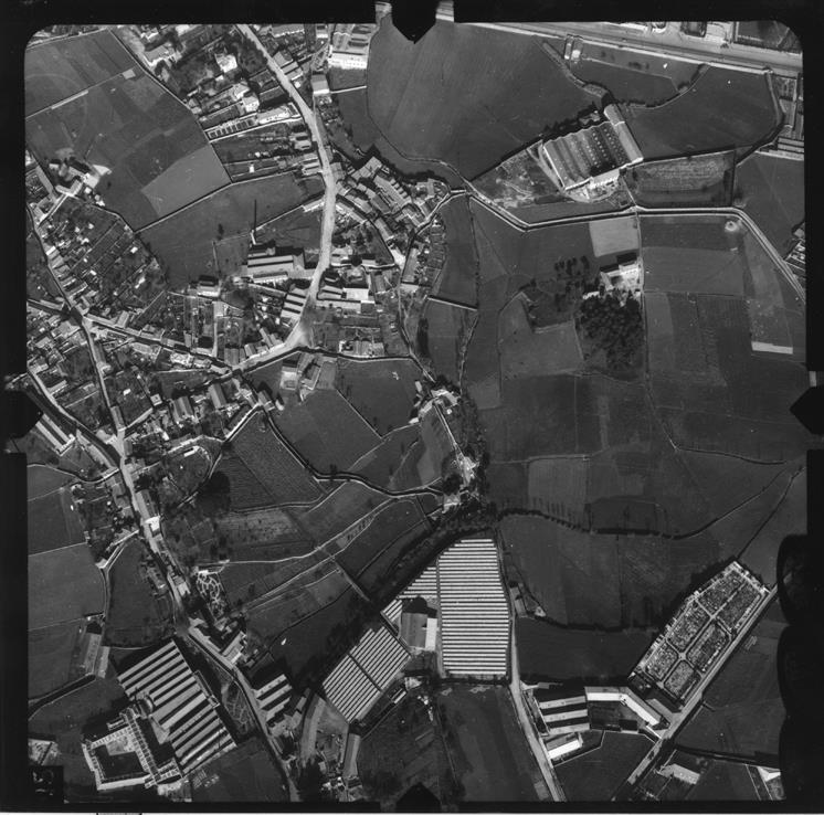 [Fotografia aérea da cidade do Porto : 1939-1940 : fiada 10, n.º 133]