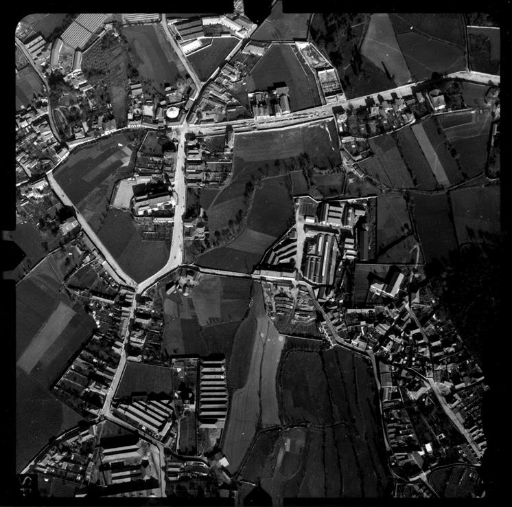 [Fotografia aérea da cidade do Porto : 1939-1940 : fiada 11, n.º 155]