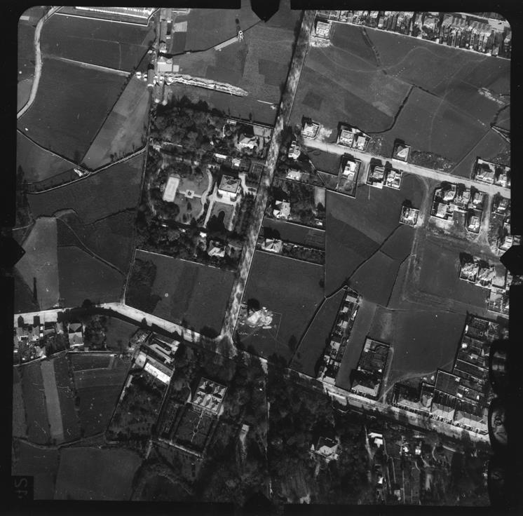 [Fotografia aérea da cidade do Porto : 1939-1940 : fiada 12, n.º 183]