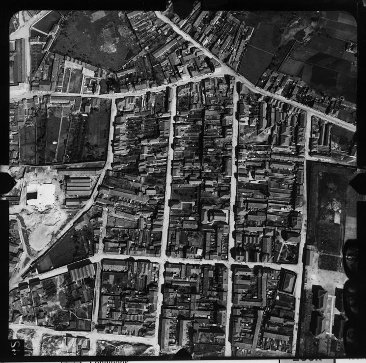 [Fotografia aérea da cidade do Porto : 1939-1940 : fiada 17A, n.º 381]