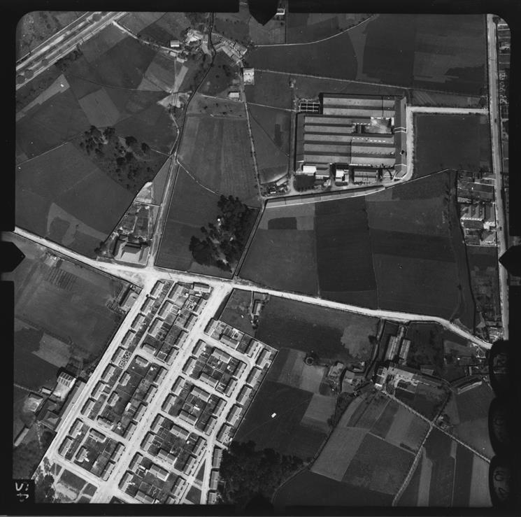 [Fotografia aérea da cidade do Porto : 1939-1940 : fiada 17A, n.º 454]