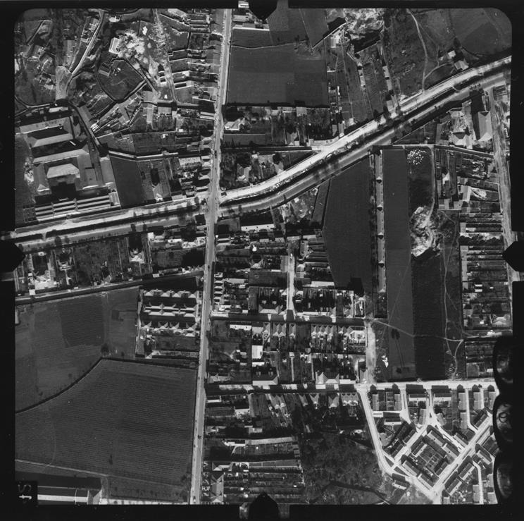 [Fotografia aérea da cidade do Porto : 1939-1940 : fiada 18A, n.º 397]