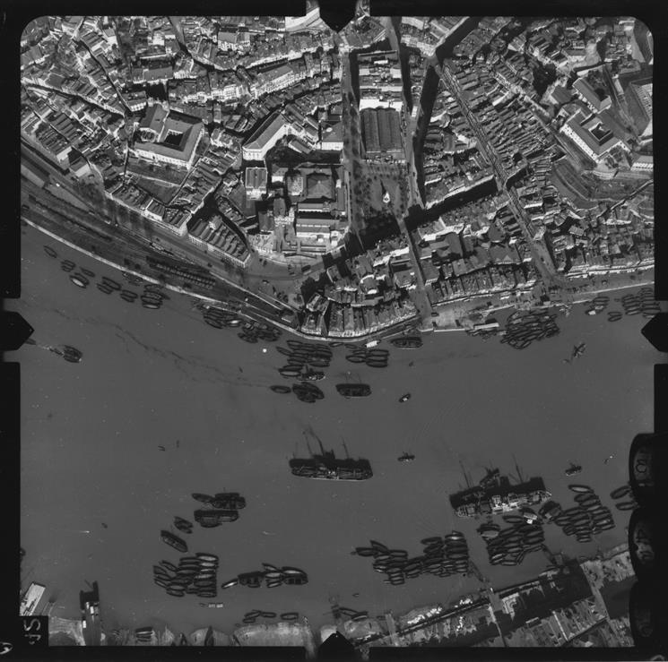 [Fotografia aérea da cidade do Porto : 1939-1940 : fiada 18, n.º 345]