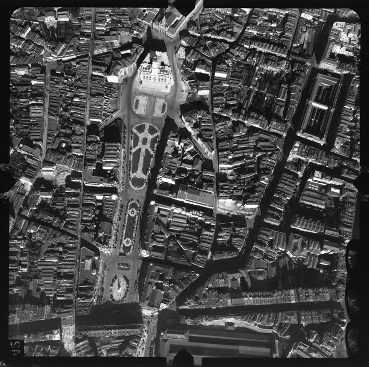 [Fotografia aérea da cidade do Porto : 1939-1940 : fiada 19, n.º 409]