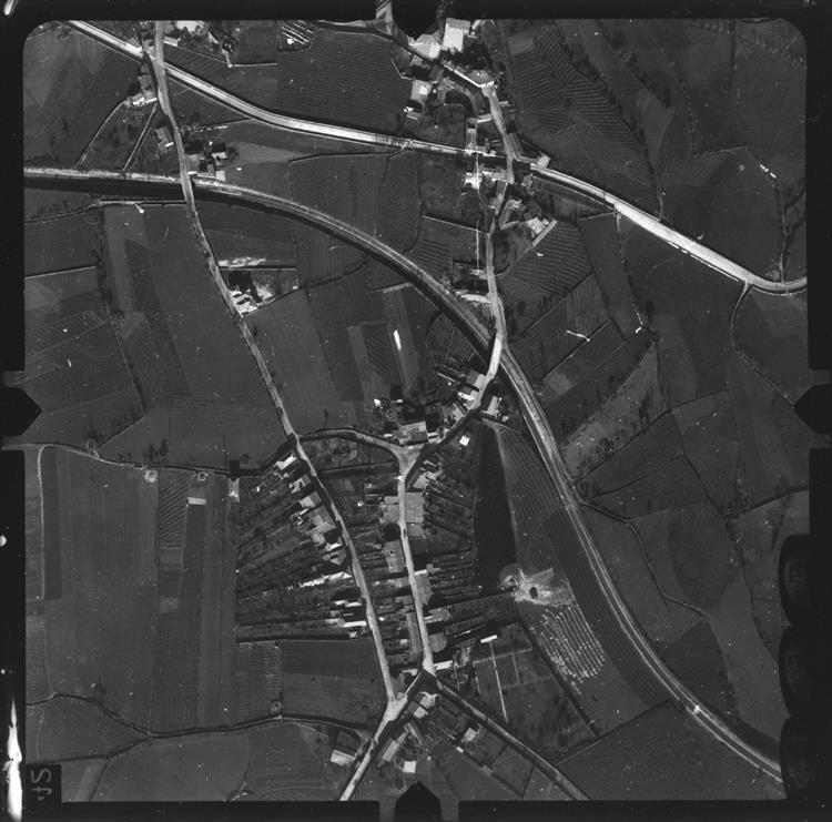 [Fotografia aérea da cidade do Porto : 1939-1940 : fiada 21, n.º 493]