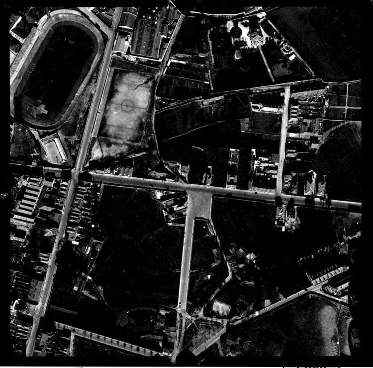 [Fotografia aérea da cidade do Porto : 1939-1940 : fiada 22, n.º 509]