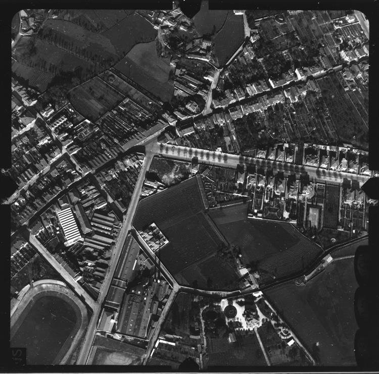[Fotografia aérea da cidade do Porto : 1939-1940 : fiada 22, n.º 511]