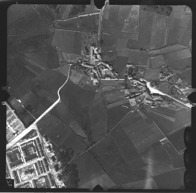 [Fotografia aérea da cidade do Porto : 1939-1940 : fiada 23, n.º 205]