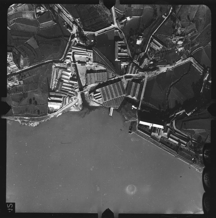 [Fotografia aérea da cidade do Porto : 1939-1940 : fiada 26, n.º 624]