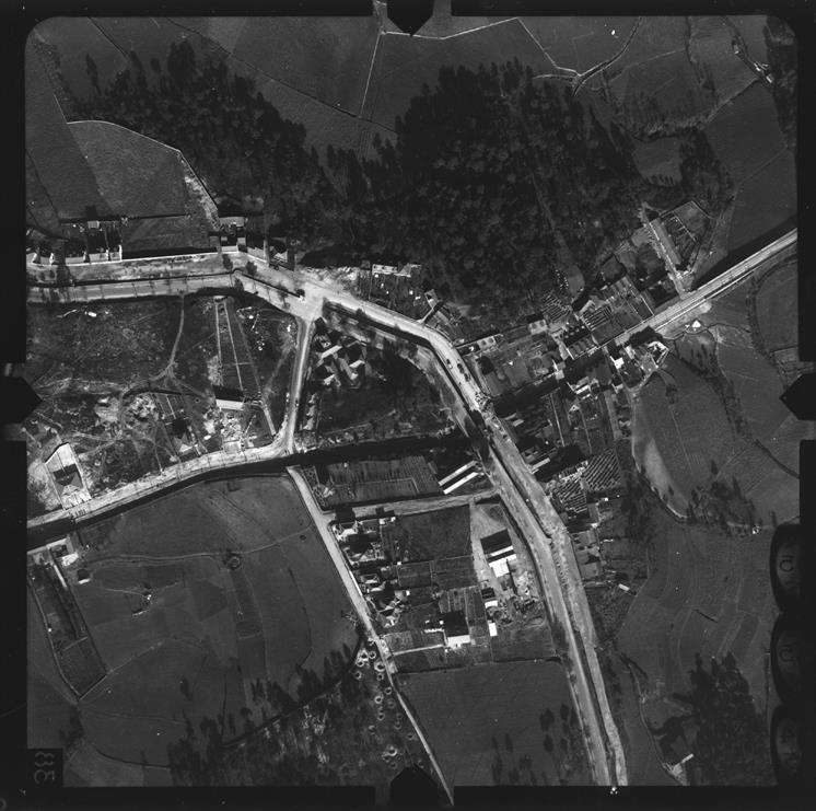 [Fotografia aérea da cidade do Porto : 1939-1940 : fiada 29, n.º 554]