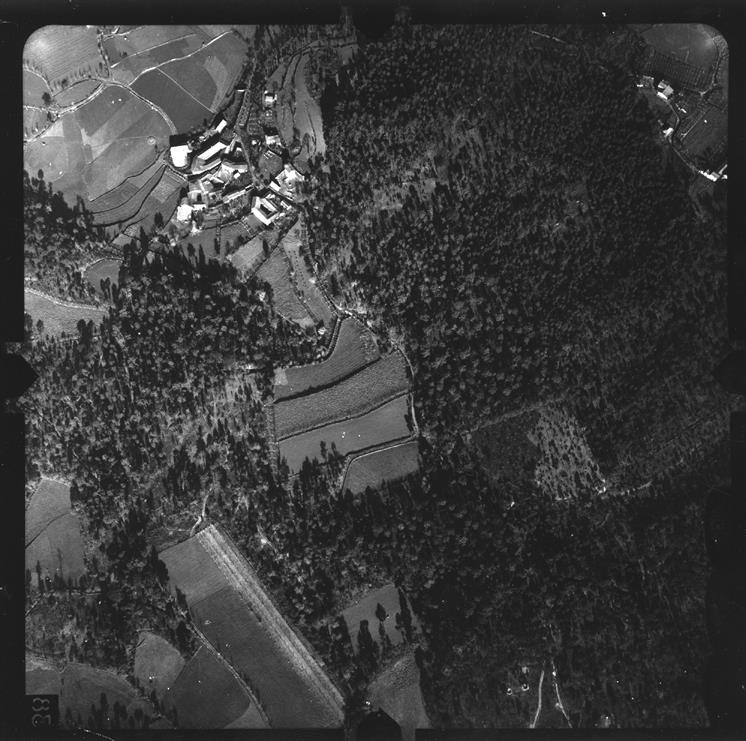 [Fotografia aérea da cidade do Porto : 1939-1940 : fiada 31, n.º 578]